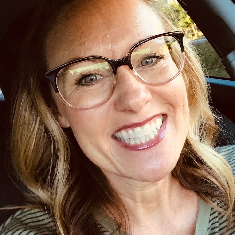 Meet your Posher, Christy